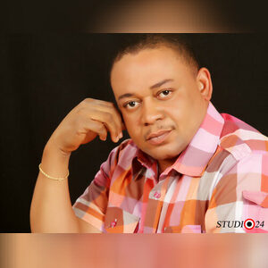 mosesmey, online dating profile photo