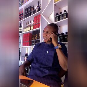 ojuadeol, online dating profile photo
