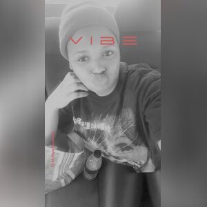 alexaais, online dating profile photo