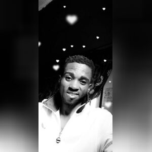 amogjr00, online dating profile photo