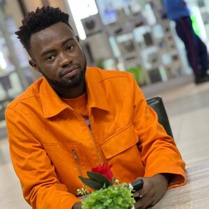 maris11, online dating profile photo