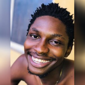 ojinichu, online dating profile photo