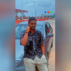 wchilaka, online dating profile photo