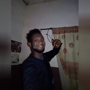 tonymeya, online dating profile photo