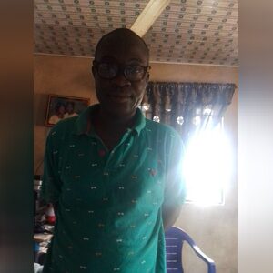 olumidow, online dating profile photo
