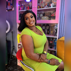 ofunmek, online dating profile photo