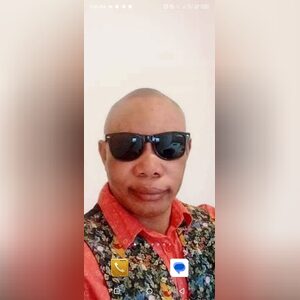 handsome4, online dating profile photo