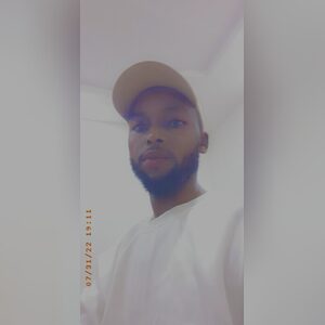 juliusike, online dating profile photo
