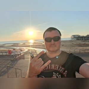 marek69, online dating profile photo