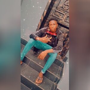 michezek, online dating profile photo