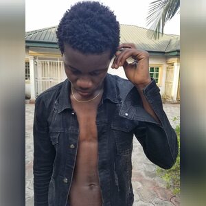 chegwe10, online dating profile photo