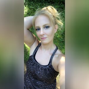 tara4u, online dating profile photo