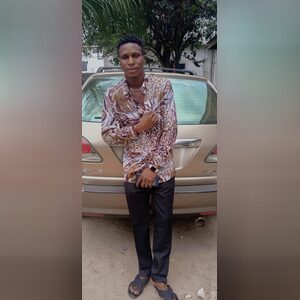 dhivine, online dating profile photo