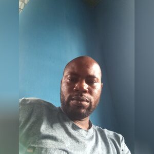 kolajide, online dating profile photo