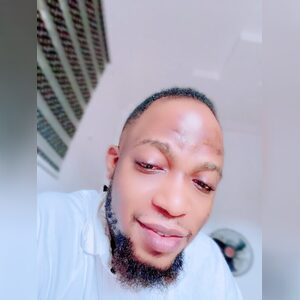 raymondola, online dating profile photo