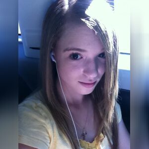 ashlya, online dating profile photo