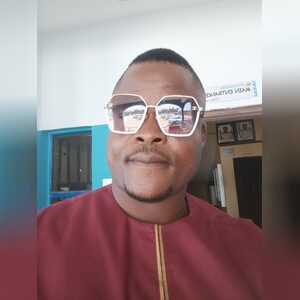 mosesbam, online dating profile photo