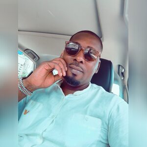 akinsehi, online dating profile photo