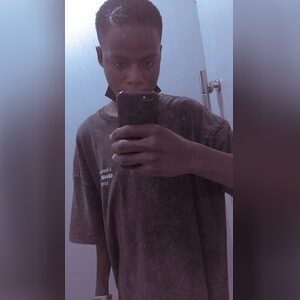 badmuswa, online dating profile photo