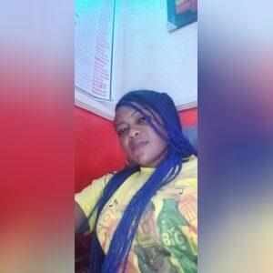 qjoyce, online dating profile photo