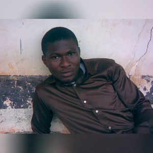 jolayemi, online dating profile photo