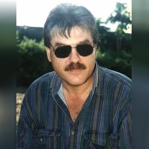 freshfish, online dating profile photo