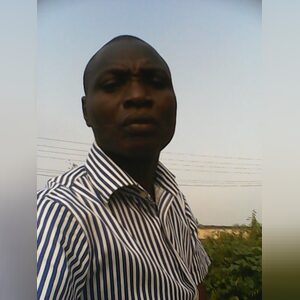 oyelola, online dating profile photo