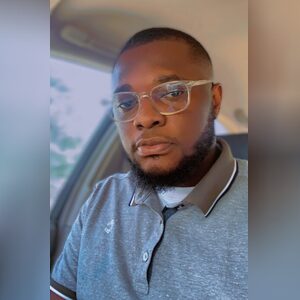 yungjohn, online dating profile photo