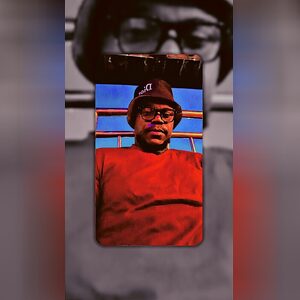 major, online dating profile photo