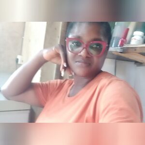 missfunmii, online dating profile photo