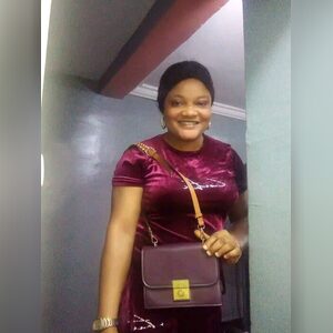 aderolaa, online dating profile photo