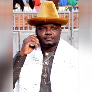 ebari197, online dating profile photo