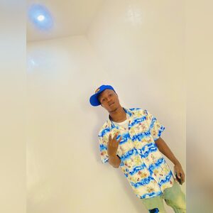 olamide6, online dating profile photo