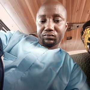 badegoke, online dating profile photo