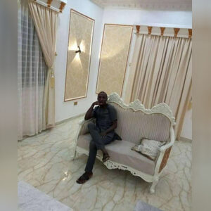 aakinbo, online dating profile photo