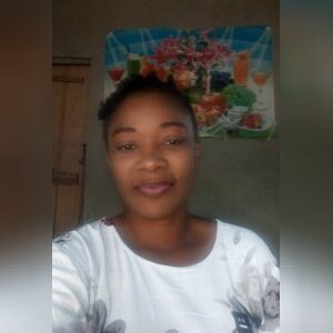 tara9, online dating profile photo