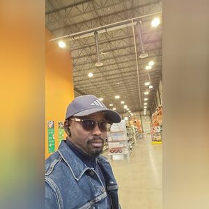 avicky, online dating profile photo