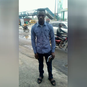 aayode4-, online dating profile photo