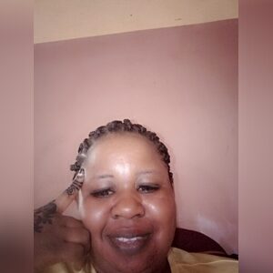 adira, online dating profile photo