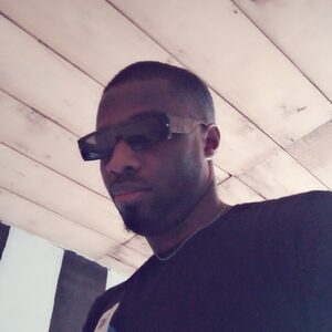 famuyide, online dating profile photo
