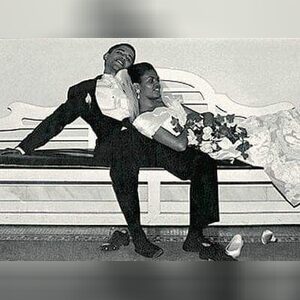 owolabi_, online dating profile photo