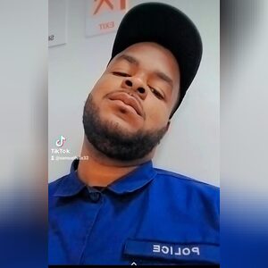 samfelix, online dating profile photo