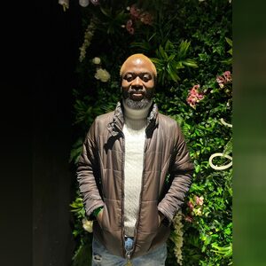 ojohjust, online dating profile photo