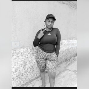 _julia, online dating profile photo