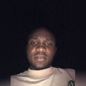 olasunmi, online dating profile photo