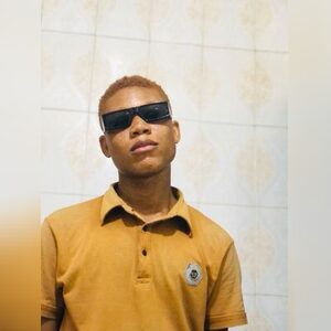 mr.mccarle, online dating profile photo