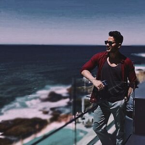 onepiece, online dating profile photo