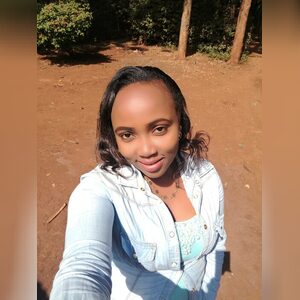 nyakiobe, online dating profile photo