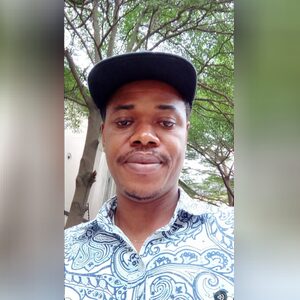 uwaking0, online dating profile photo