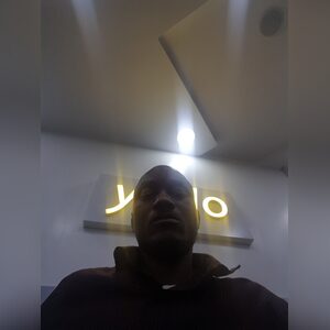 crownste, online dating profile photo